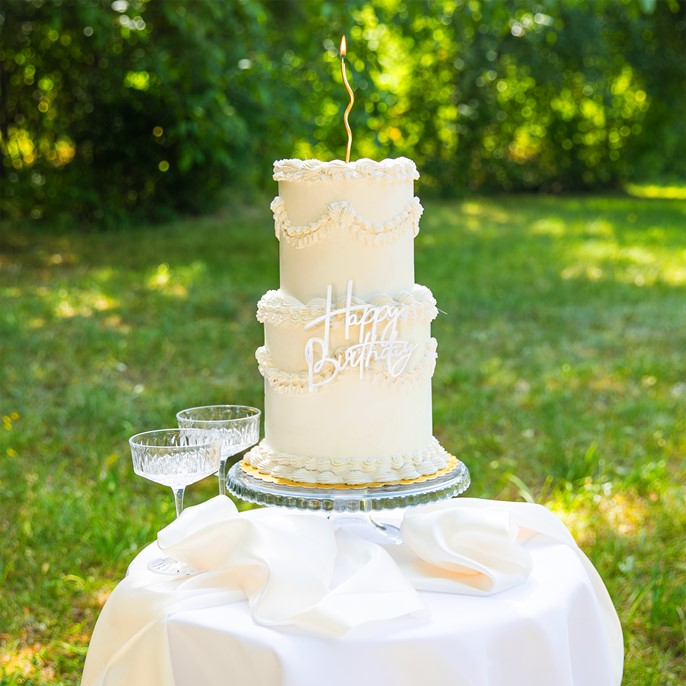 Topper akrylowy na bok tortu HAPPY BIRTHDAY srebrny