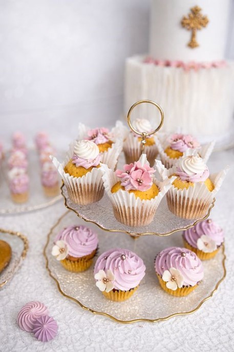 Kwiatki małe Białe ze złotą perełką /25szt.