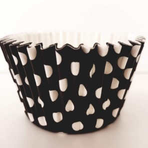 Papilotki papierowe silikonowane do muffinek Polka  CZARNE W BIAŁE KROPKI 90szt.