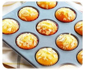 Forma metalowa do pieczenia MUFFINEK 12 gniazd