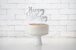 Topper na piku na tort HAPPY BIRTHDAY srebrny