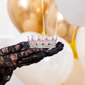 Dekoracja na tort KORONA SREBRNA z różowymi i srebrnymi kryształkami 10cm