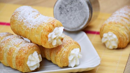 Mikro Cannoli z ciasta francuskiego 5cm /150 szt