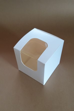 Pudełko z okienkiem BIAŁE 9,5x9,5xh9cm / 1szt